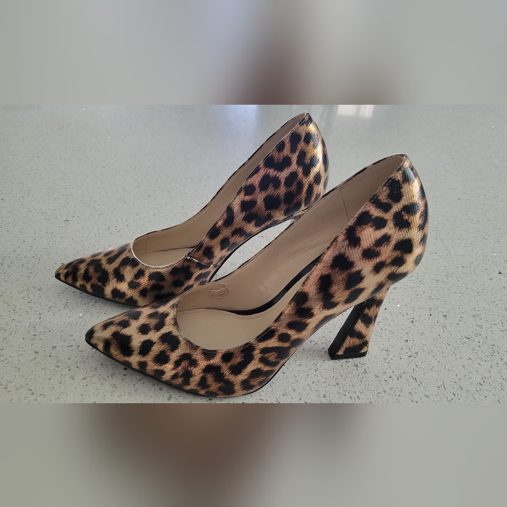 Nine West Leopard-Print Heels Size 6.5